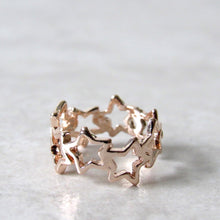 Load image into Gallery viewer, Rose Gold Twinkling Star Ring