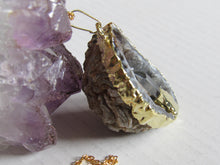 Load image into Gallery viewer, Oco Geode Quartz Point Necklaces
