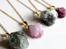 Load image into Gallery viewer, Green Emerald Stone Necklaces