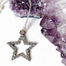 Load image into Gallery viewer, Shining Star Necklace